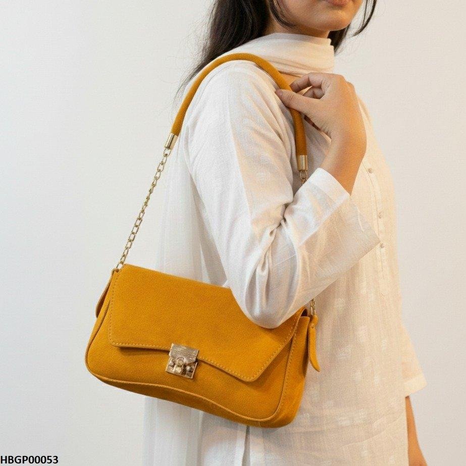 WhatsApp_20Image_202026-01-01_20at_202.09.59_20PM_20_2.jpg HBGP00053 Curved Armpit Ladies Handbag - Image 1