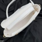 HBGP00074 Aurelia Saddle Armpit Bag White - Image 5